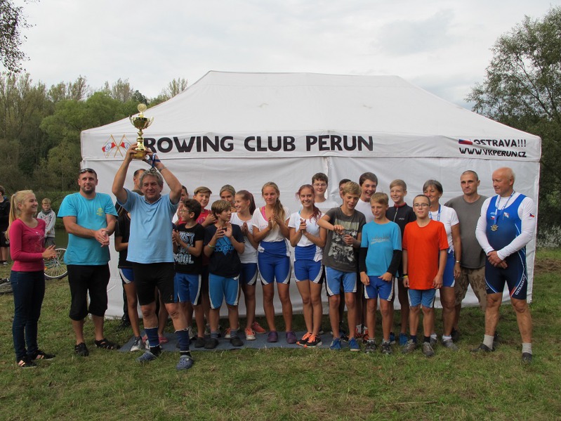 Perunův pohár vyhrál VK Přerov (Foto VK Perun) Perunův pohár vyhrál VK Přerov (Foto VK Perun)