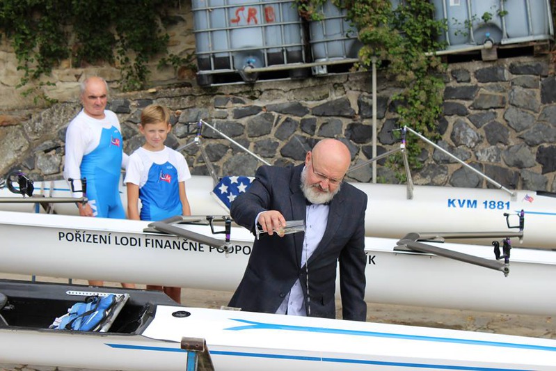 Křest lodi starostou Ctiradem Mikešem
