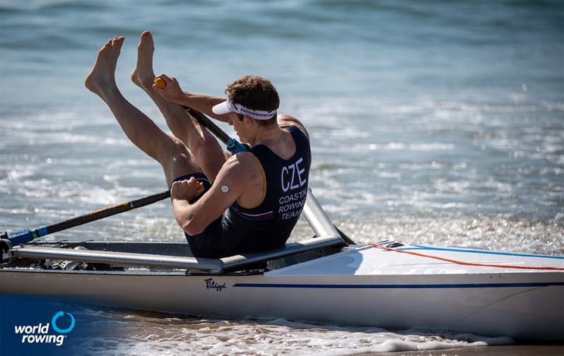 📷 World Rowing