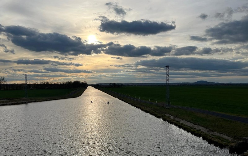 Vraňansko-hořínský plavební kanál